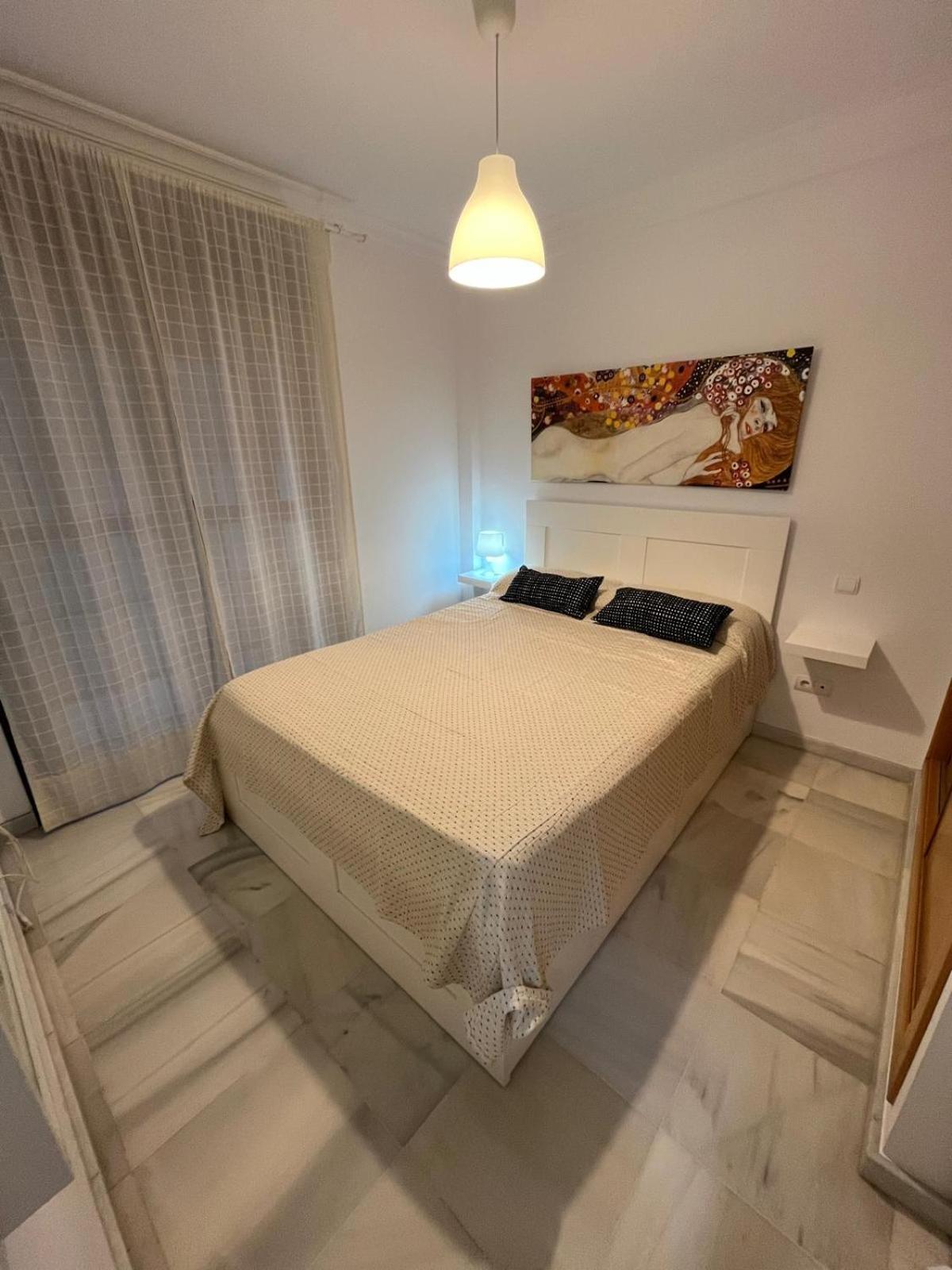 Apartamento Carvajal Beach Fuengirola Phòng bức ảnh