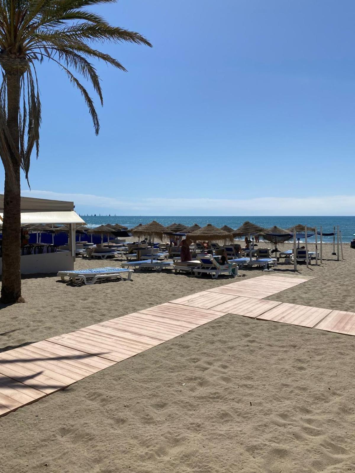 Apartamento Carvajal Beach Fuengirola Phòng bức ảnh